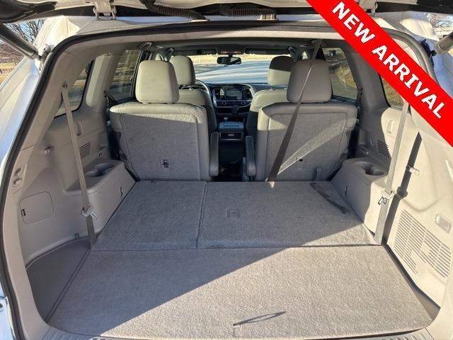used 2015 Toyota Highlander car, priced at $17,000