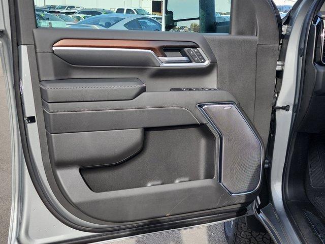 new 2026 GMC Sierra 2500 car, priced at $81,415