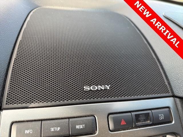 used 2011 Ford Taurus car, priced at $10,000