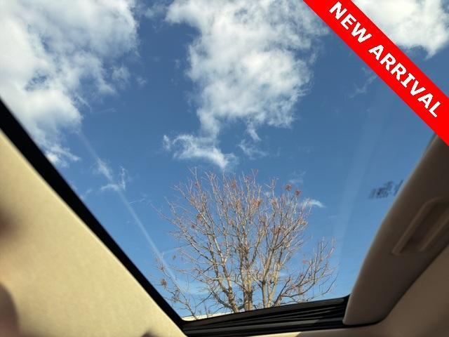 used 2011 Ford Taurus car, priced at $10,000