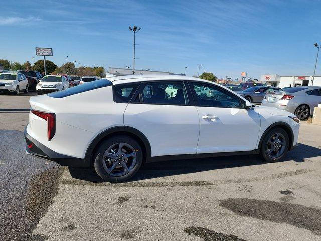 new 2025 Kia K4 car, priced at $23,588