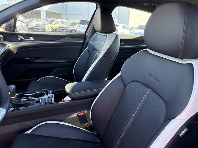 new 2026 Kia K5 car, priced at $29,562