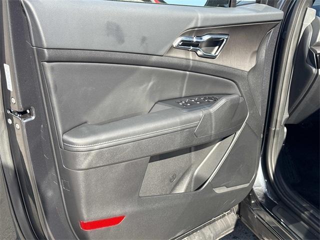 new 2026 Kia Sportage Plug-In Hybrid car, priced at $39,270