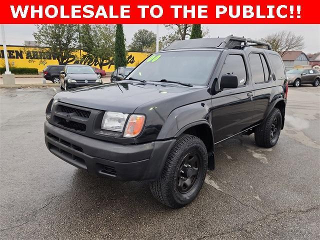 used 2000 Nissan Xterra car, priced at $4,000