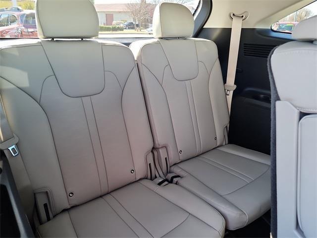 new 2026 Kia Sorento Hybrid car, priced at $36,537