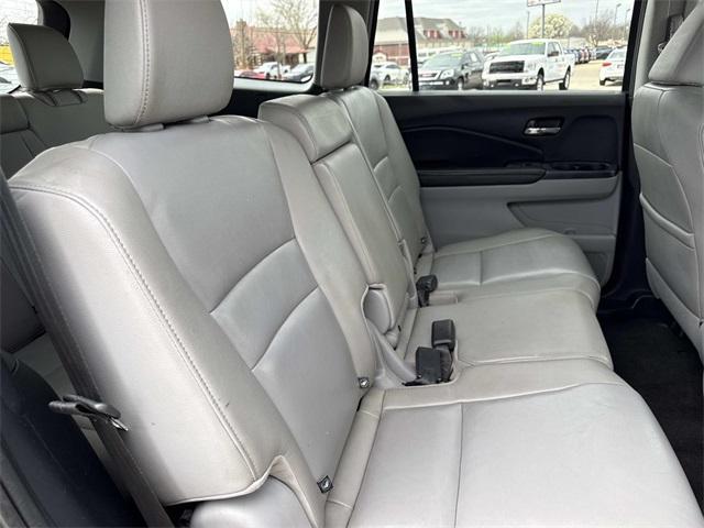 used 2016 Honda Pilot car, priced at $9,500