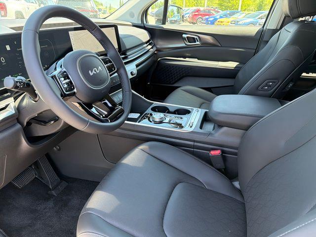 new 2026 Kia Carnival Hybrid car
