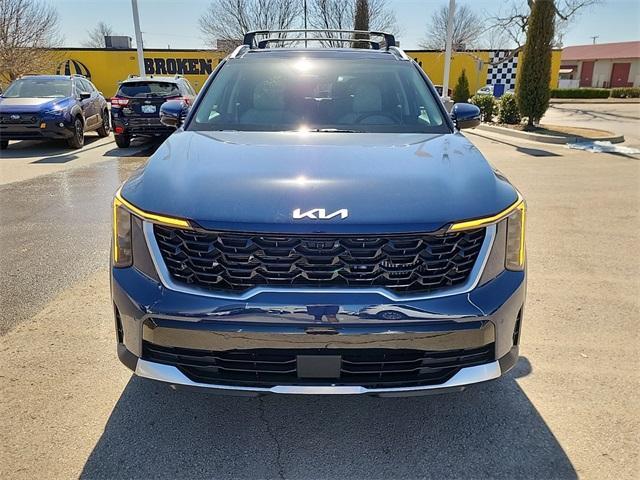 new 2025 Kia Sorento car, priced at $38,555