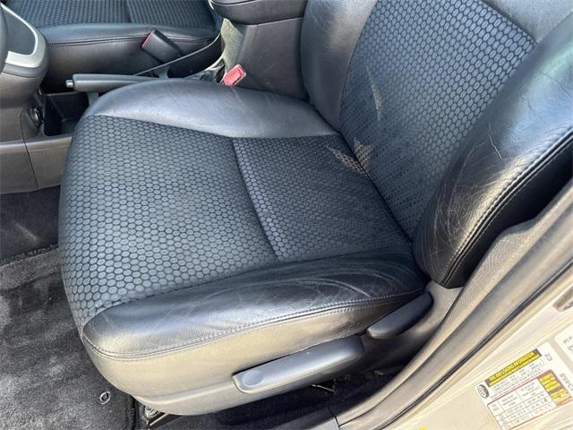 used 2009 Pontiac Vibe car, priced at $3,500