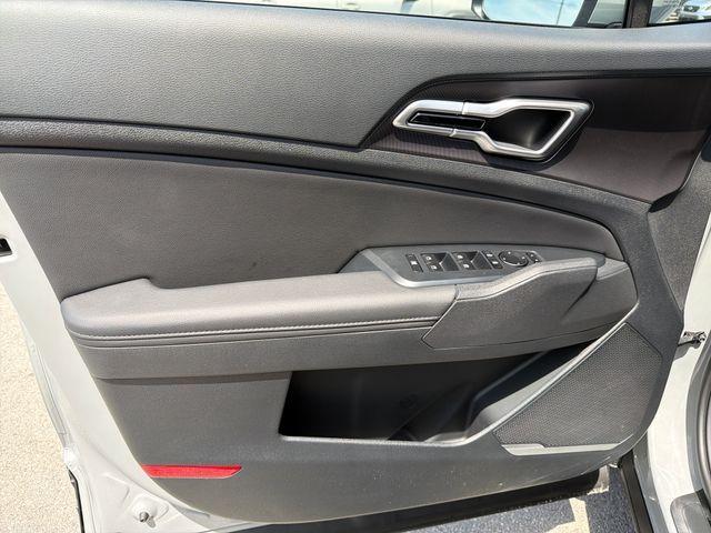 new 2026 Kia Sportage car, priced at $29,641