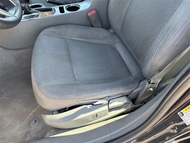 used 2015 Chevrolet Malibu car, priced at $9,000