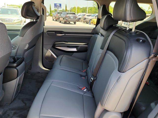 new 2026 Kia EV9 car, priced at $45,485