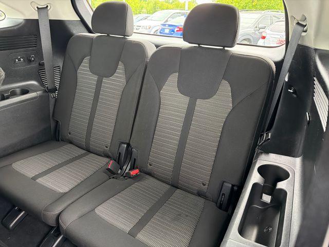 used 2022 Kia Sorento car, priced at $19,658