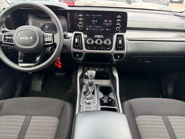used 2022 Kia Sorento car, priced at $19,658
