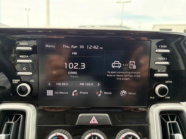 used 2022 Kia Sorento car, priced at $19,658