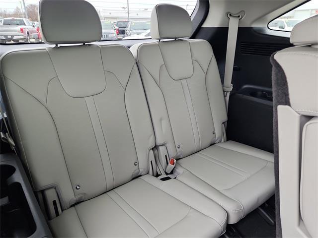 new 2026 Kia Sorento car, priced at $33,374