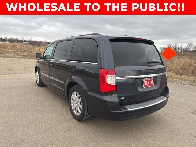 used 2014 Chrysler Town & Country car, priced at $7,000