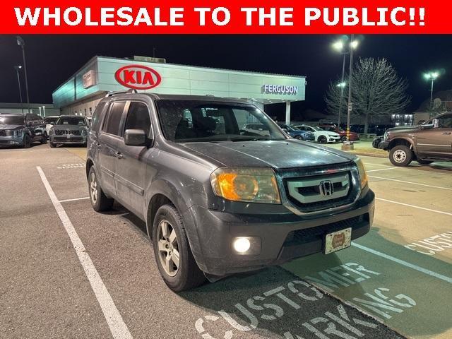 used 2011 Honda Pilot car, priced at $6,500