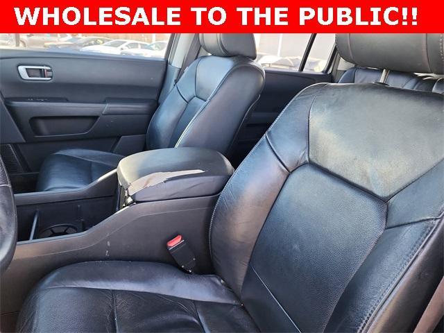 used 2011 Honda Pilot car, priced at $6,000