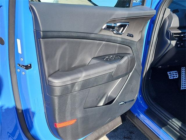 new 2026 Kia Sportage car, priced at $39,405