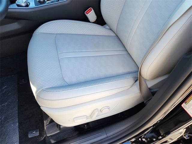 new 2026 Kia Sorento Hybrid car, priced at $36,537