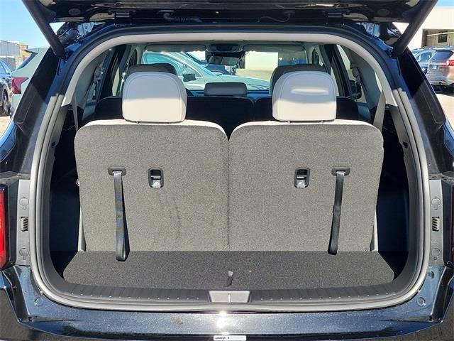 new 2026 Kia Sorento Hybrid car, priced at $36,537