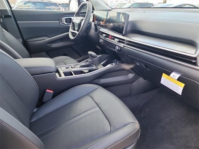 new 2026 Kia Sorento car, priced at $35,931