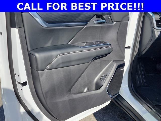 new 2026 GMC Acadia car, priced at $47,072