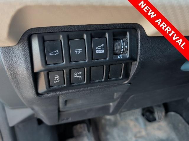 used 2020 Subaru Ascent car, priced at $15,000