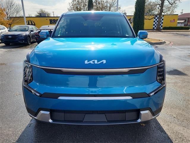 new 2026 Kia EV9 car, priced at $51,330