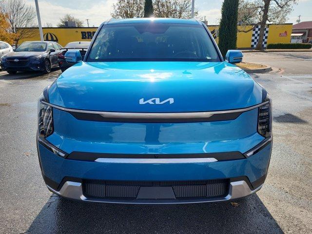 new 2026 Kia EV9 car, priced at $51,830