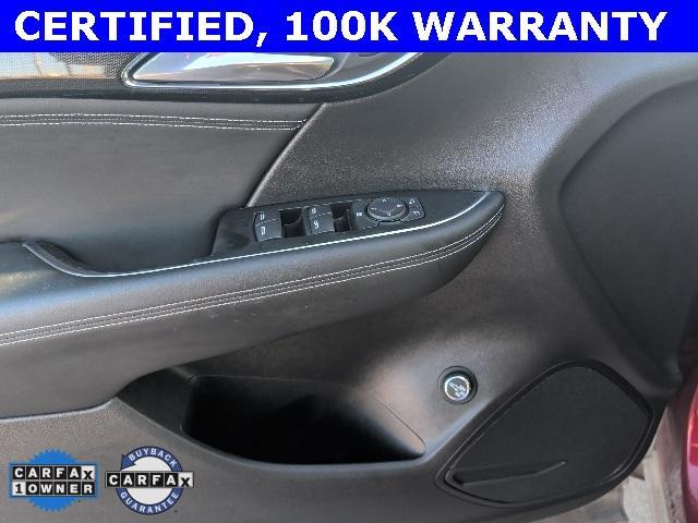 used 2023 Buick Envision car, priced at $25,500