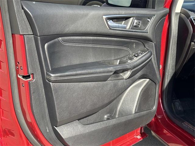 used 2022 Ford Edge car, priced at $25,500