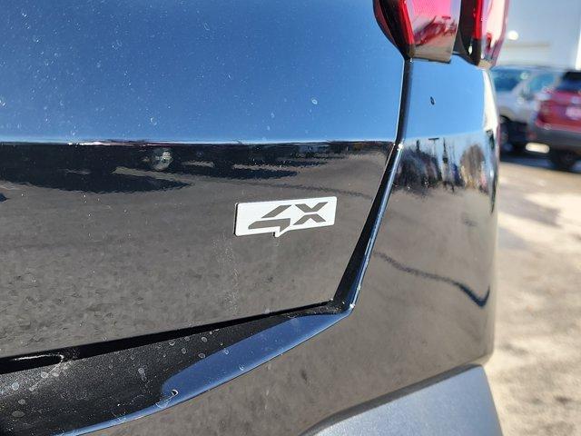 new 2026 Kia Sorento car, priced at $35,221