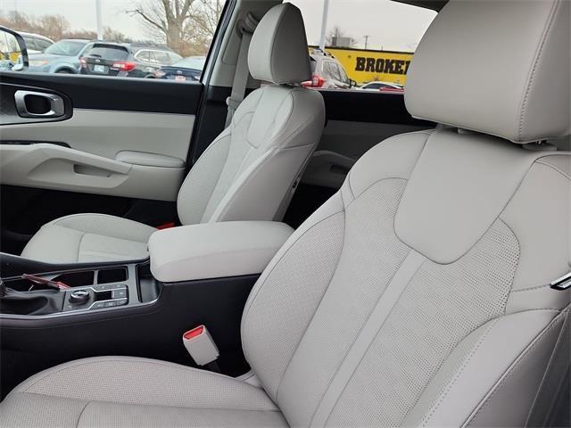new 2026 Kia Sorento car, priced at $33,987