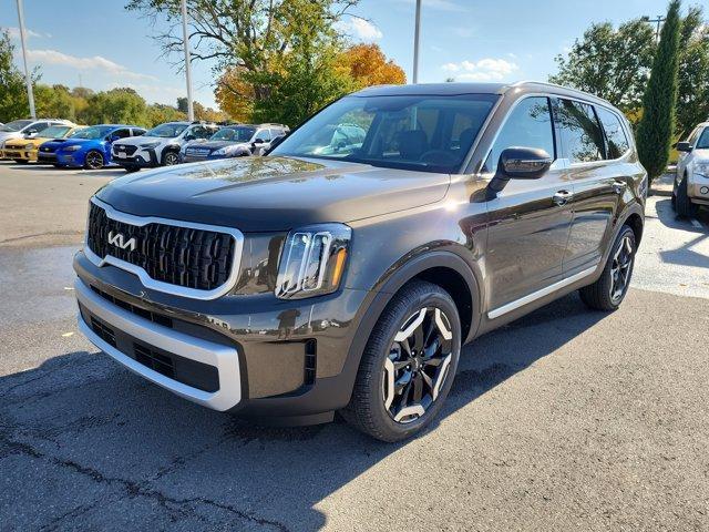 new 2025 Kia Telluride car, priced at $40,179