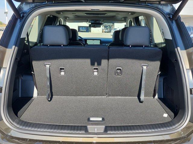 new 2025 Kia Telluride car, priced at $40,179