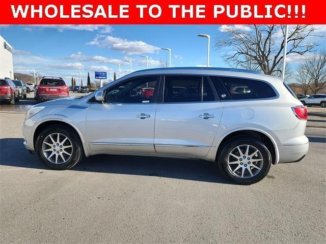 used 2015 Buick Enclave car, priced at $7,000