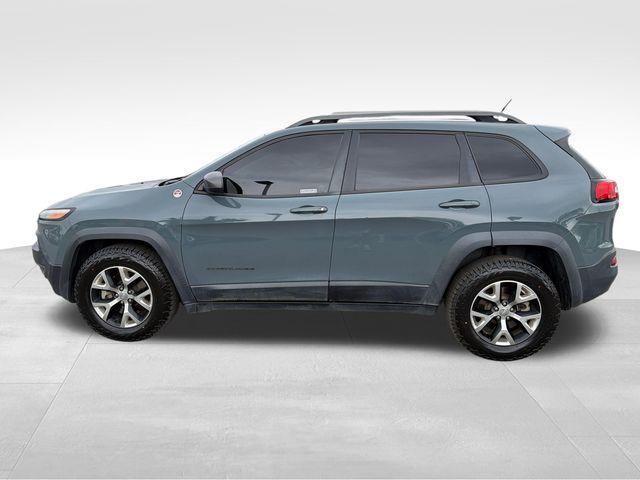 used 2015 Jeep Cherokee car, priced at $11,579