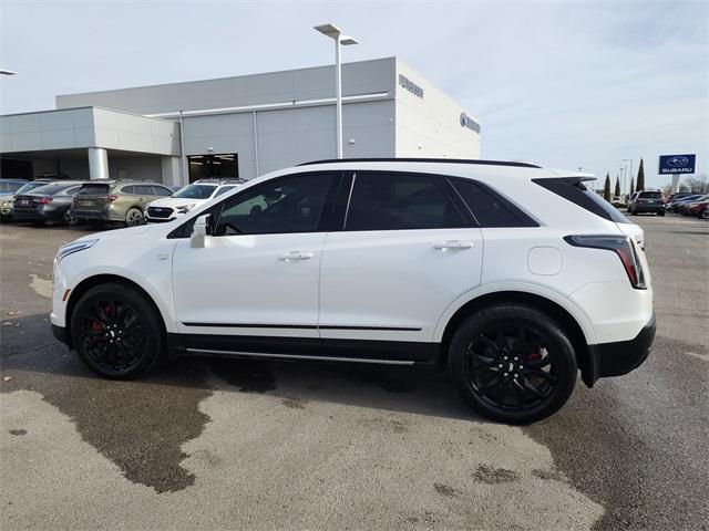 used 2022 Cadillac XT5 car, priced at $29,000