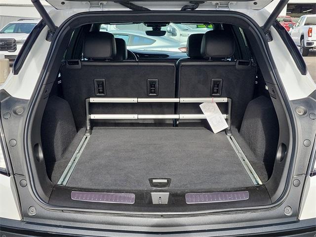 used 2022 Cadillac XT5 car, priced at $29,000