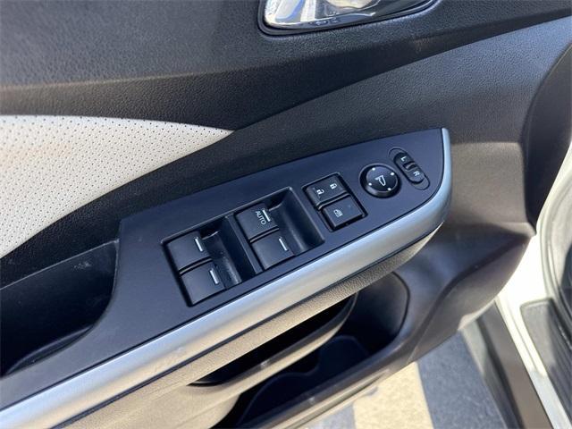 used 2016 Honda CR-V car, priced at $10,000