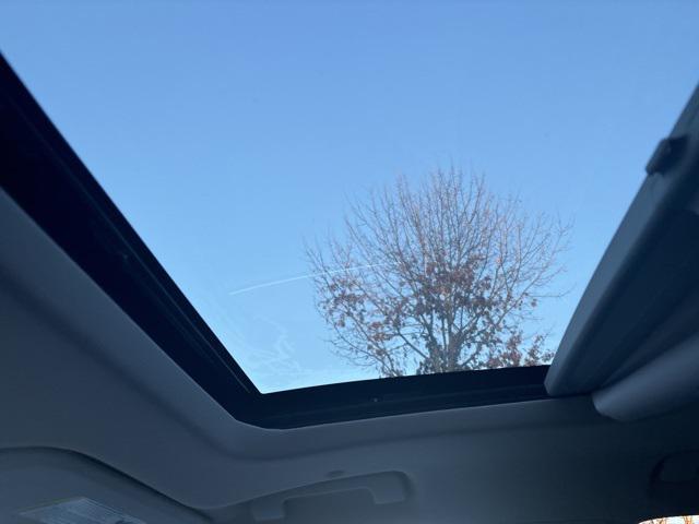 used 2020 Chevrolet Traverse car, priced at $26,995