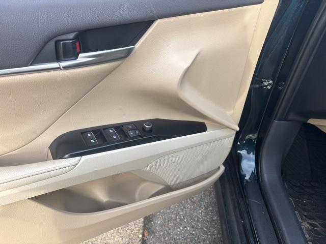 used 2020 Toyota Camry Hybrid car, priced at $26,995