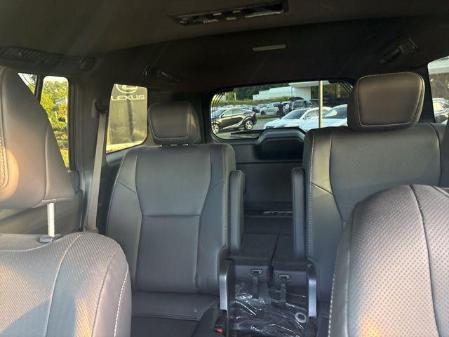 used 2025 Lexus GX 550 car, priced at $89,988