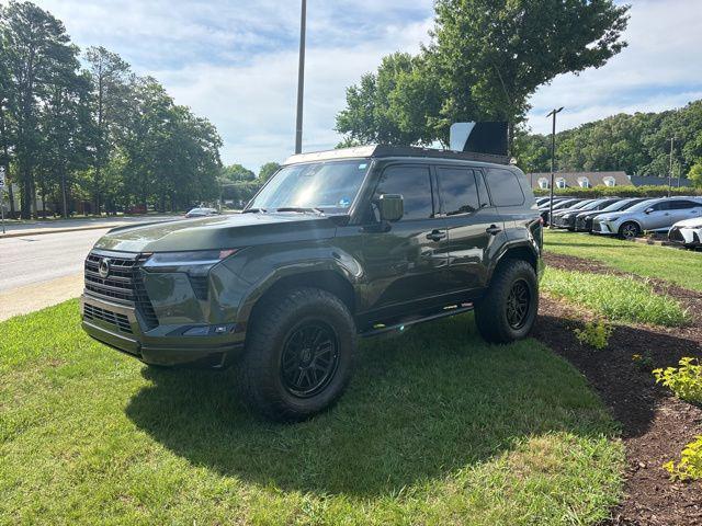 used 2025 Lexus GX 550 car, priced at $89,988