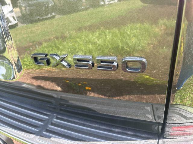used 2025 Lexus GX 550 car, priced at $89,988