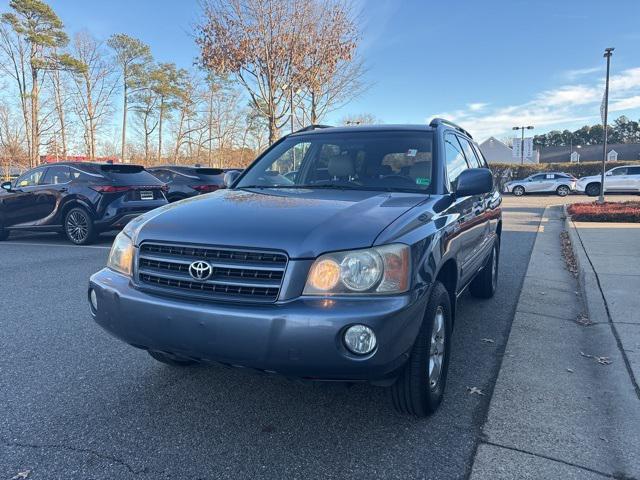 used 2003 Toyota Highlander car, priced at $9,895