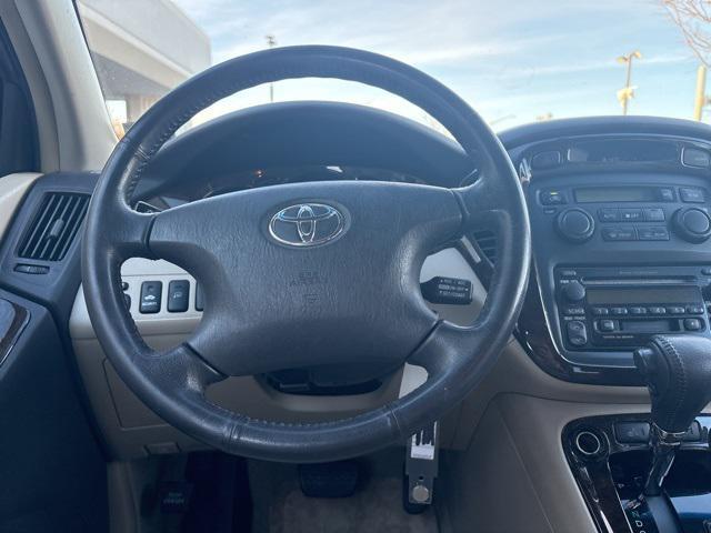 used 2003 Toyota Highlander car, priced at $9,895