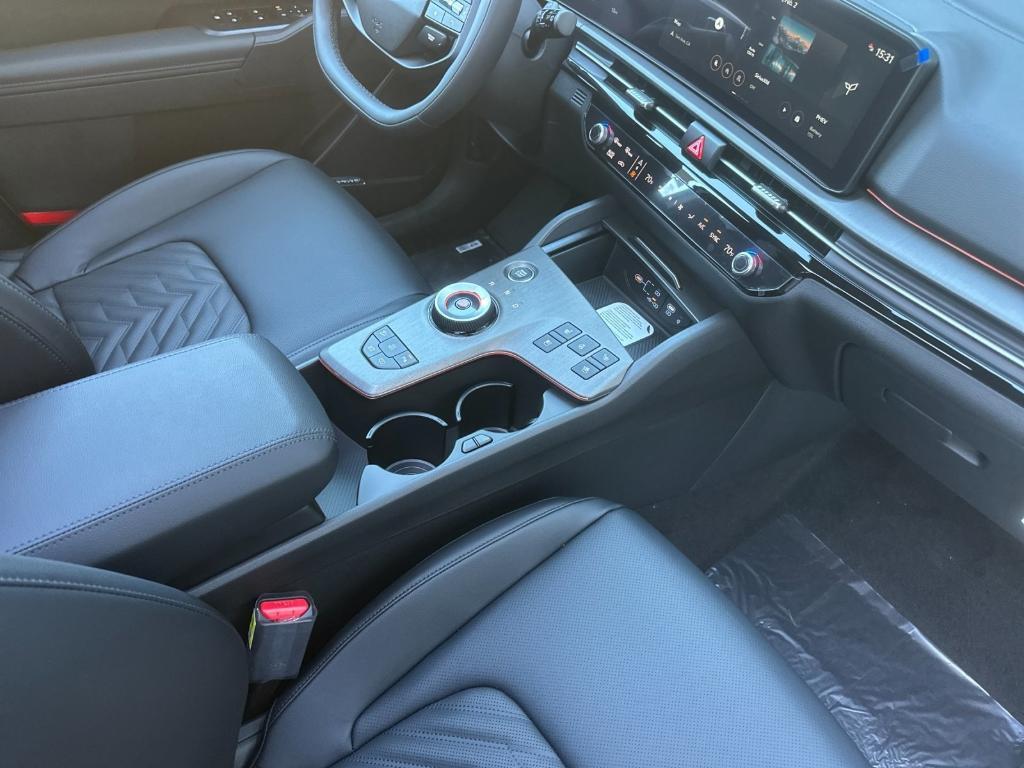 new 2026 Kia Sportage Plug-In Hybrid car, priced at $49,410
